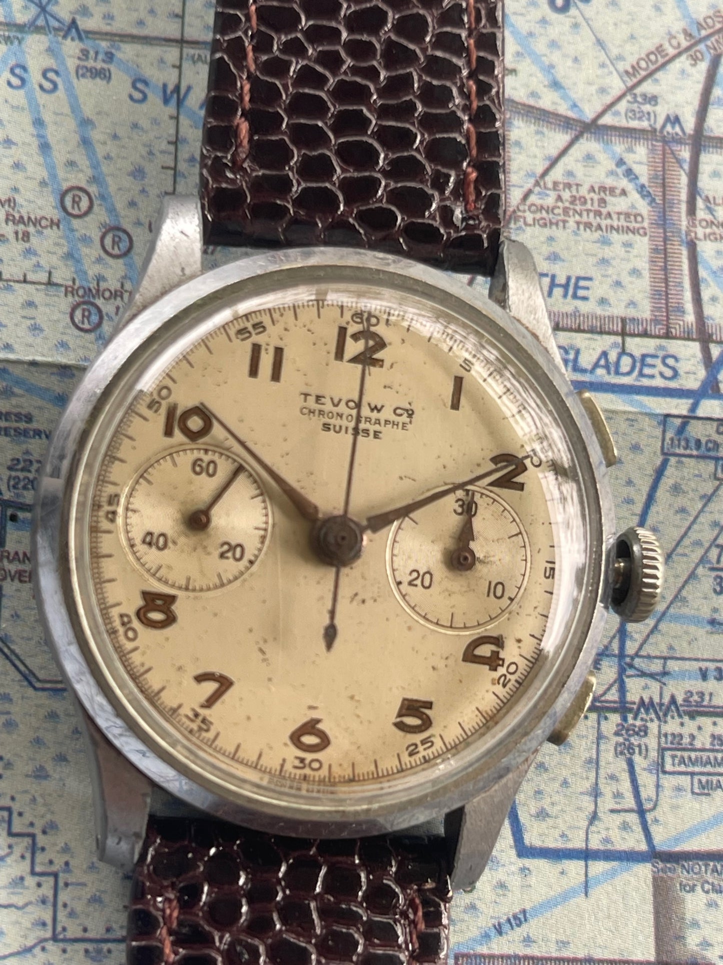 Tevo Watch Co 1940's Chronograph Landeron 48